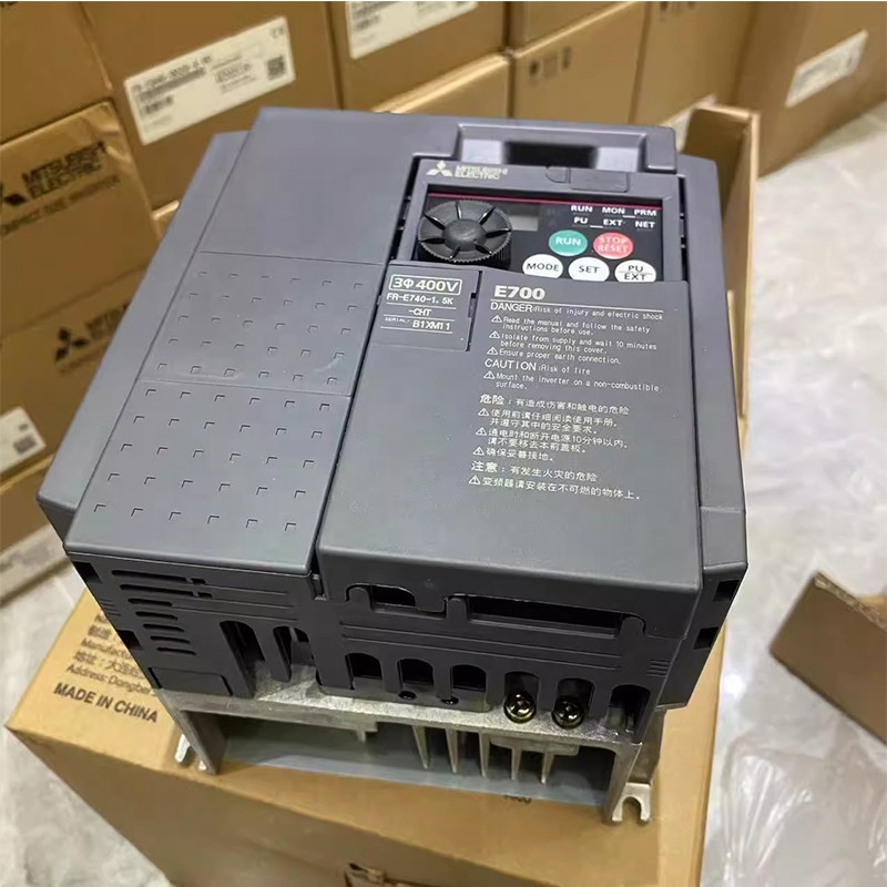 0.75KW-5.5KW 380V 三相専用ソーラーポンプイ - Solar Pump Inverter 5.5Kw Three Phase のレビューと価格